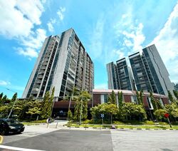 Sennett Estate (D13), Retail #472683741